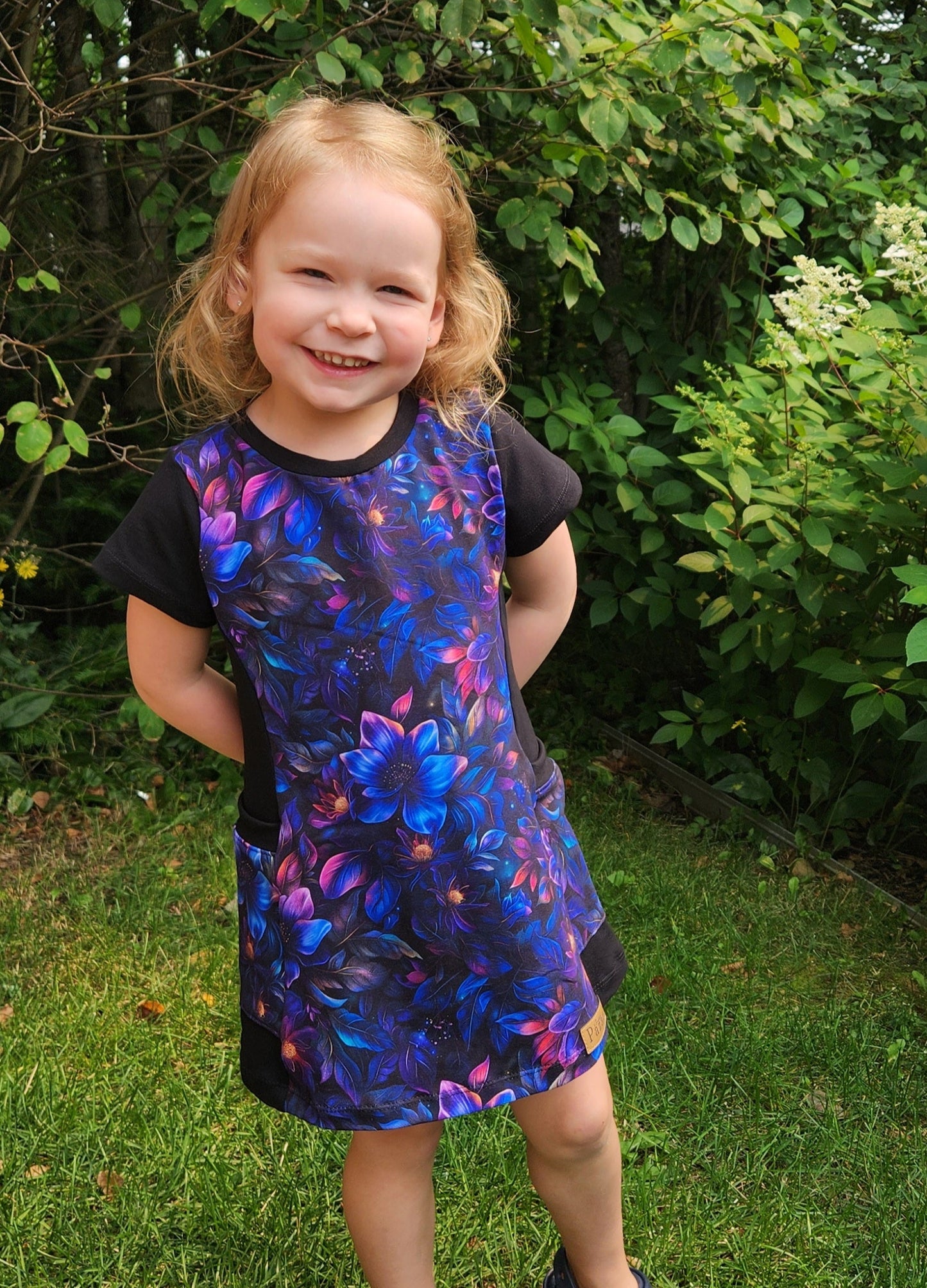 Robe tunique avec poches - Fleurs de nuit