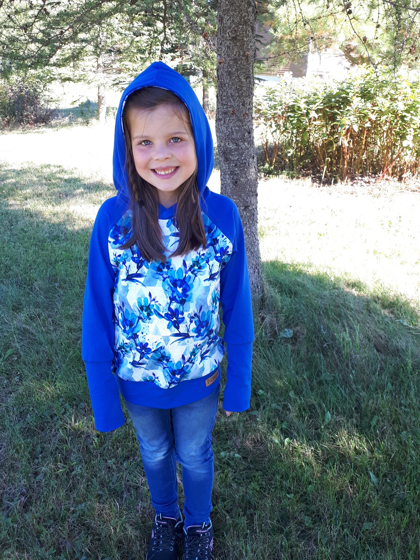 Hoodie - Fleurs bleues turquoises - Bleu royal