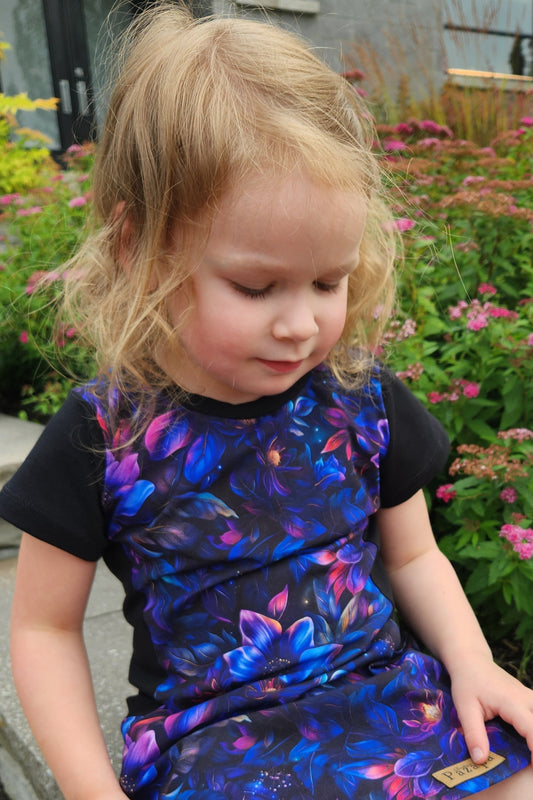 Robe tunique avec poches - Fleurs de nuit