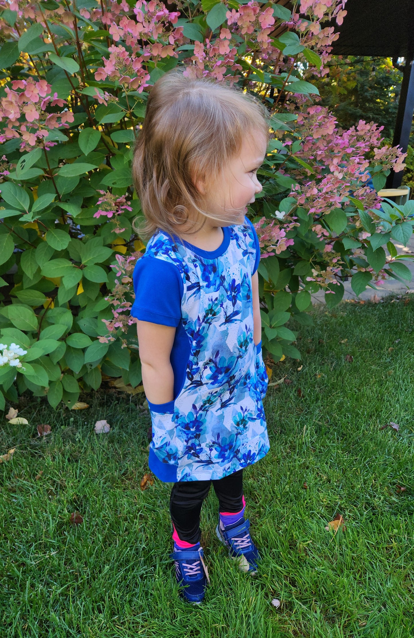 Robe tunique avec poches - Fleurs bleues turquoises